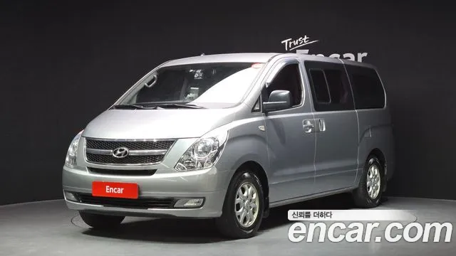 Hyundai Staria 2015 thumb 3