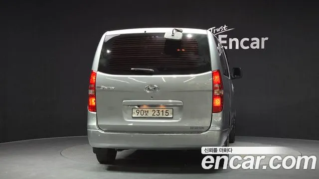 Hyundai Staria 2015 thumb 10