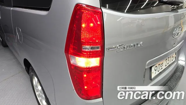 Hyundai Staria 2015 thumb 8