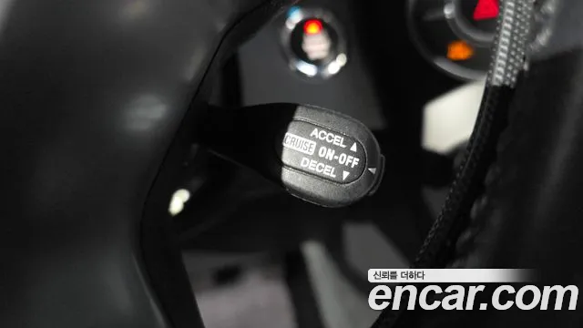 KGM Korando 2016 thumb 6