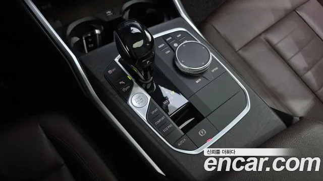 BMW 3 серии 2019 thumb 3