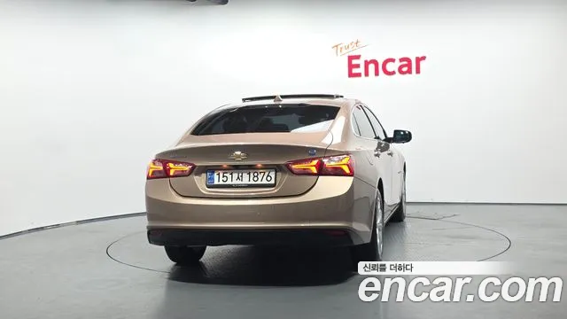 Chevrolet Malibu 2018 thumb 12