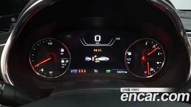 Chevrolet Malibu 2018 thumb 9
