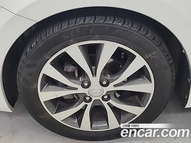 Hyundai Accent 2014 thumb 5