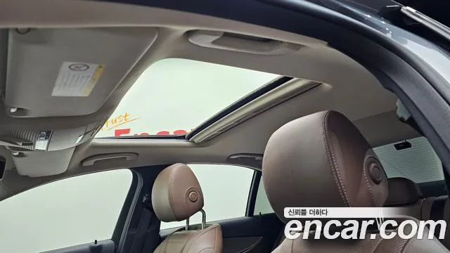Mercedes-Benz E-Class 2019 thumb 5