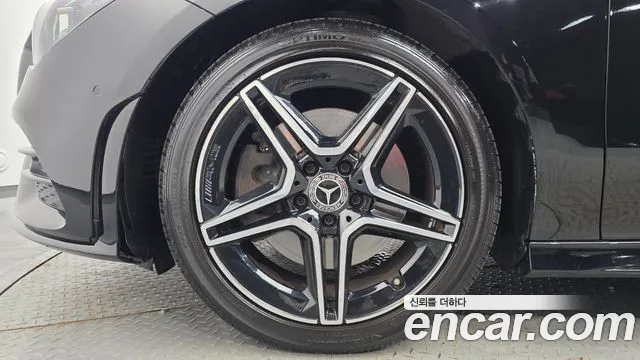 Mercedes-Benz A-Класс 2021 thumb 8