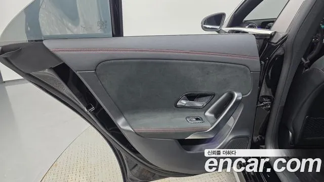 Mercedes-Benz A-Класс 2021 thumb 2