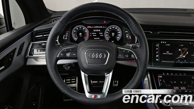 Audi Q7 2024 thumb 5