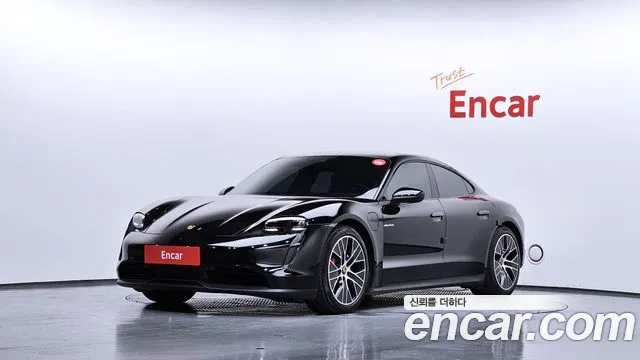 Porsche Taycan 2022 thumb 3