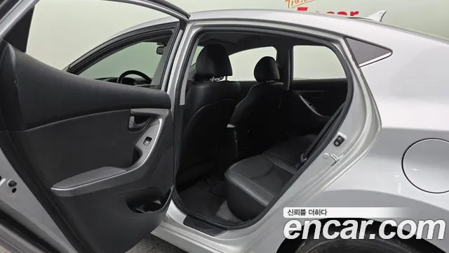 Hyundai Elantra 2014 thumb 7