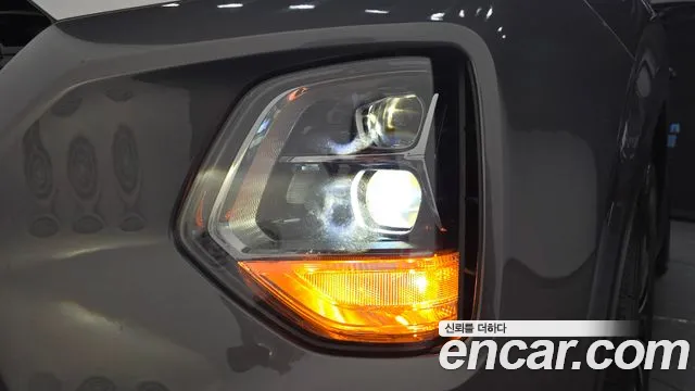 Hyundai Santa Fe 2018 thumb 10