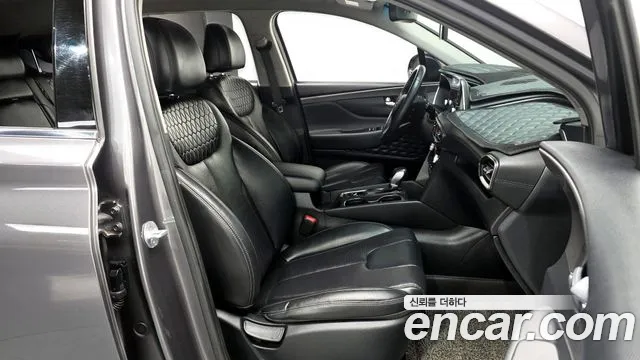 Hyundai Santa Fe 2018 thumb 6