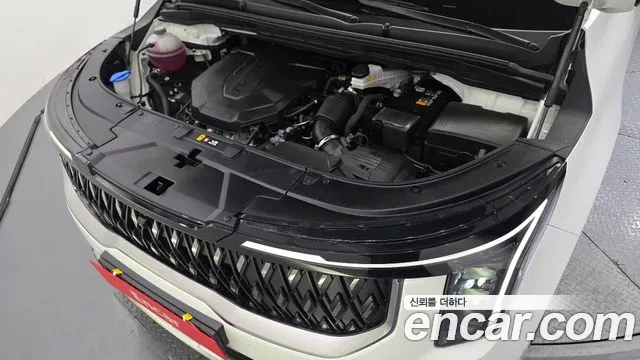 Kia Carnival 2024 thumb 2
