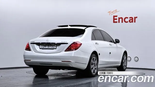 Mercedes-Benz S-Class 2014 thumb 7