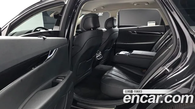 Genesis G80 2020 thumb 9