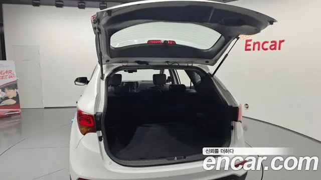 Hyundai Santafe 2015 thumb 11