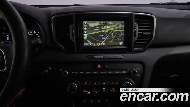 Kia Sportage 2015 thumb 11
