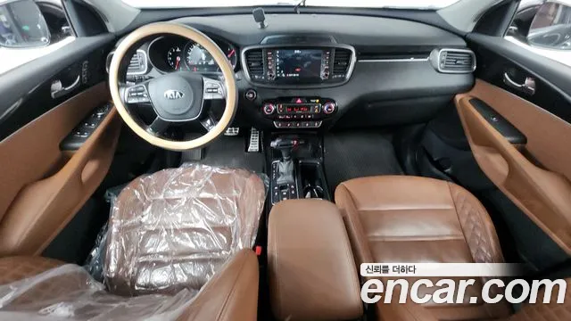 Kia Sorento 2017 thumb 4
