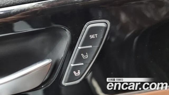 Kia Sorento 2017 thumb 10