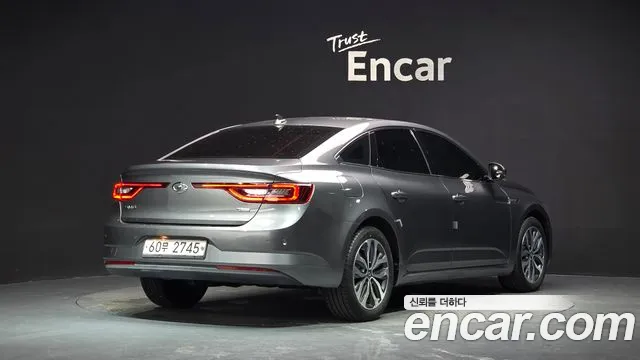 Renault SM6 2016 thumb 11