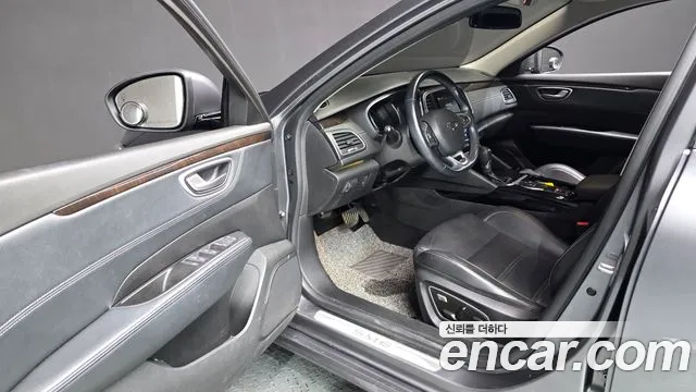 Renault SM6 2016 thumb 5