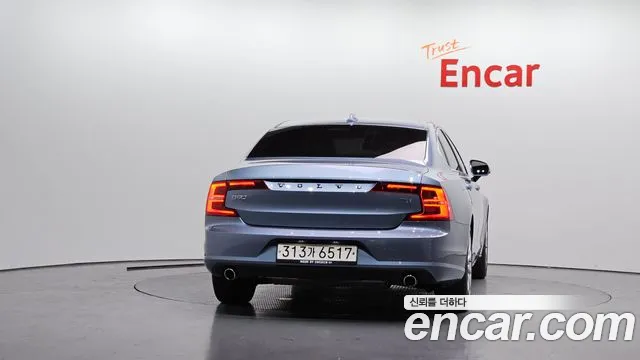 Volvo S90 2017 thumb 5