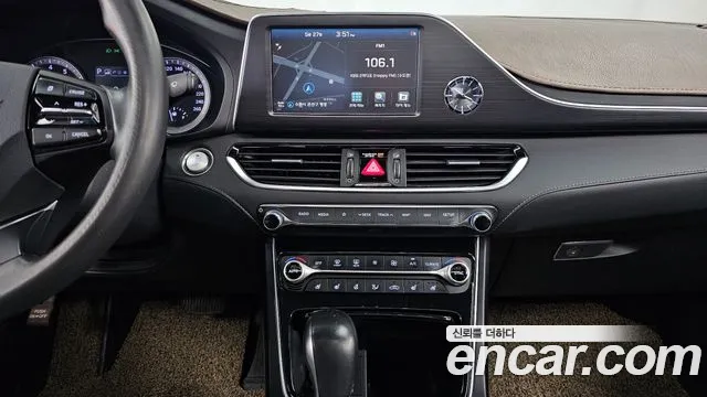 Hyundai Grandeur 2018 thumb 9