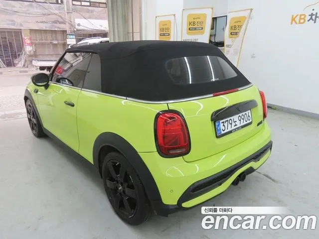 Mini Cooper Convertible 2022 thumb 8
