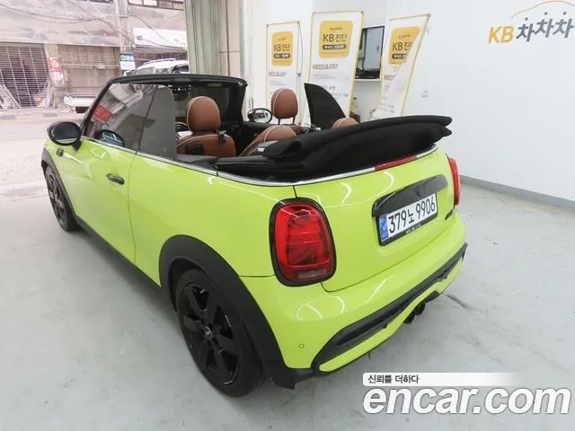 Mini Cooper Convertible 2022 thumb 5