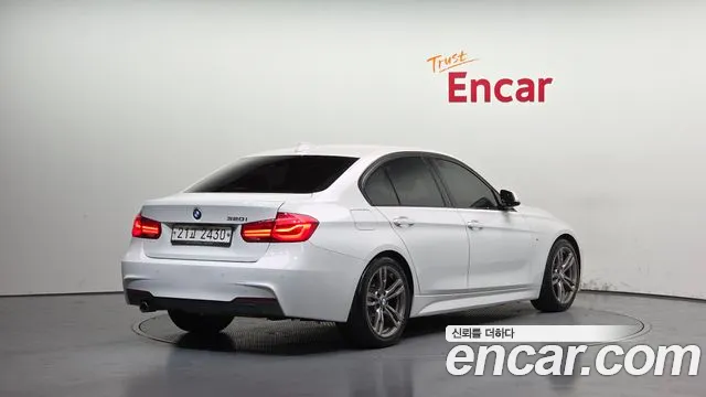 BMW 3 серии 2018 thumb 9