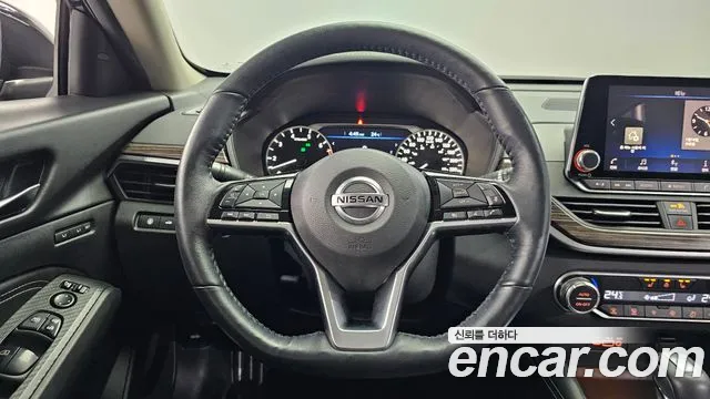 Nissan Altima 2019 thumb 12