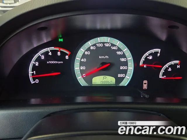 KGM Rexton 2014 thumb 8