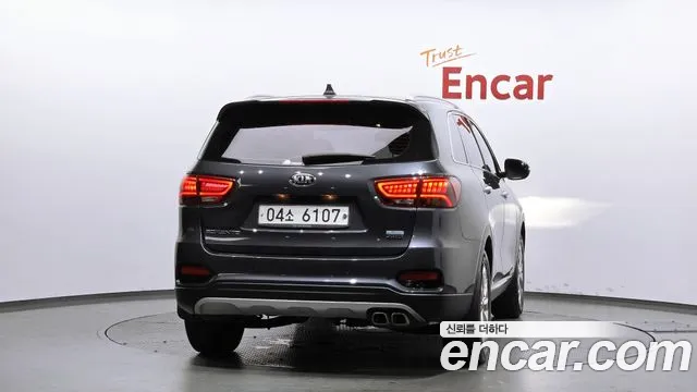Kia Sorento 2018 thumb 3