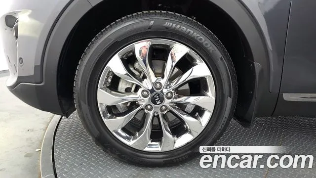 Kia Sorento 2018 thumb 12