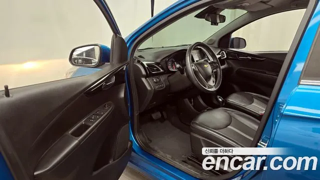 Chevrolet Spark 2018 thumb 9