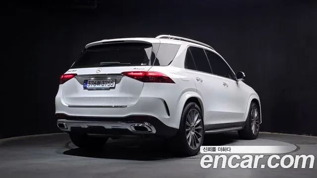 Mercedes-Benz E-Класс 2024 thumb 8