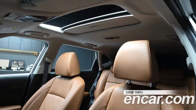 Kia Seltos 2024 thumb 3