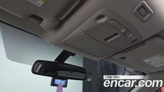 Nissan Pathfinder 2017 thumb 10