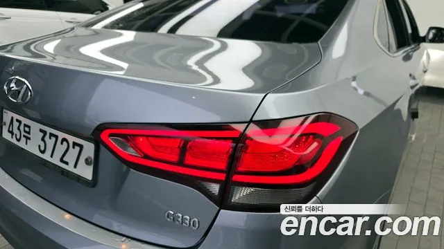 Hyundai Aslan 2015 thumb 7