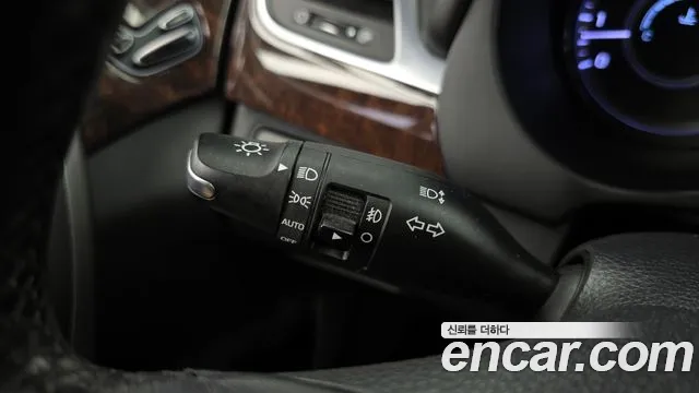 Hyundai Aslan 2015 thumb 5