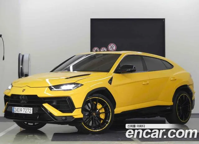 Lamborghini Urus 2024 thumb 7