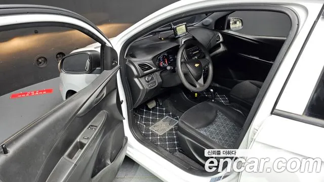 Chevrolet Spark 2020 thumb 4