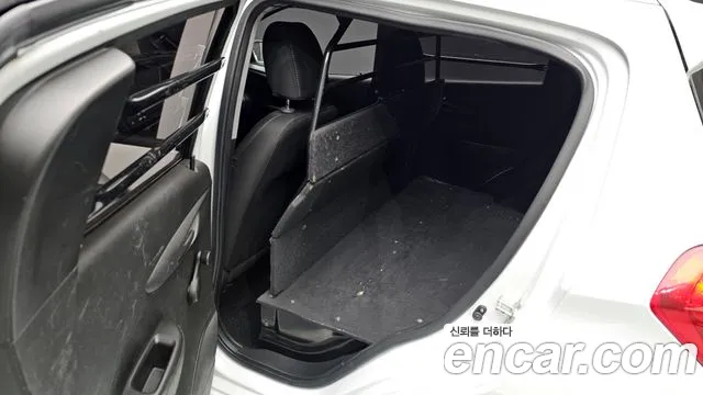 Chevrolet Spark 2020 thumb 6