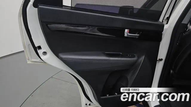 Kia Sorento 2013 thumb 3