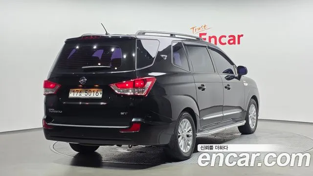 KGM Korando 2014 thumb 3