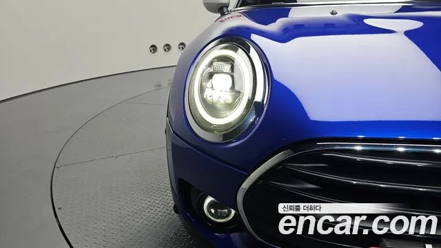 Mini Cooper Clubman 2020 thumb 2