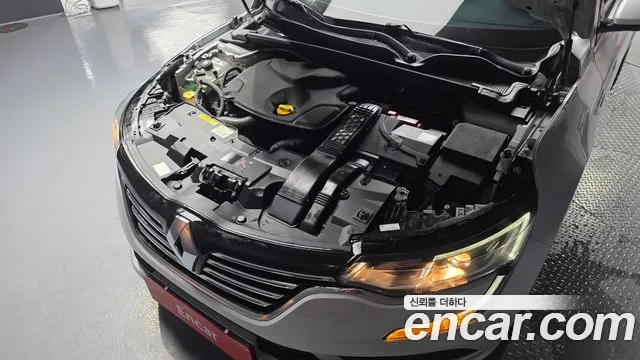 Renault SM6 2016 thumb 7