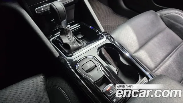 Renault SM6 2016 thumb 3