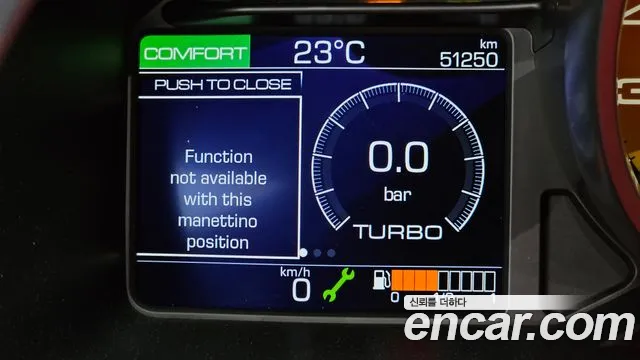 Ferrari Portofino 2019 thumb 3