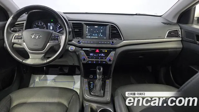 Hyundai Avante 2016 thumb 4